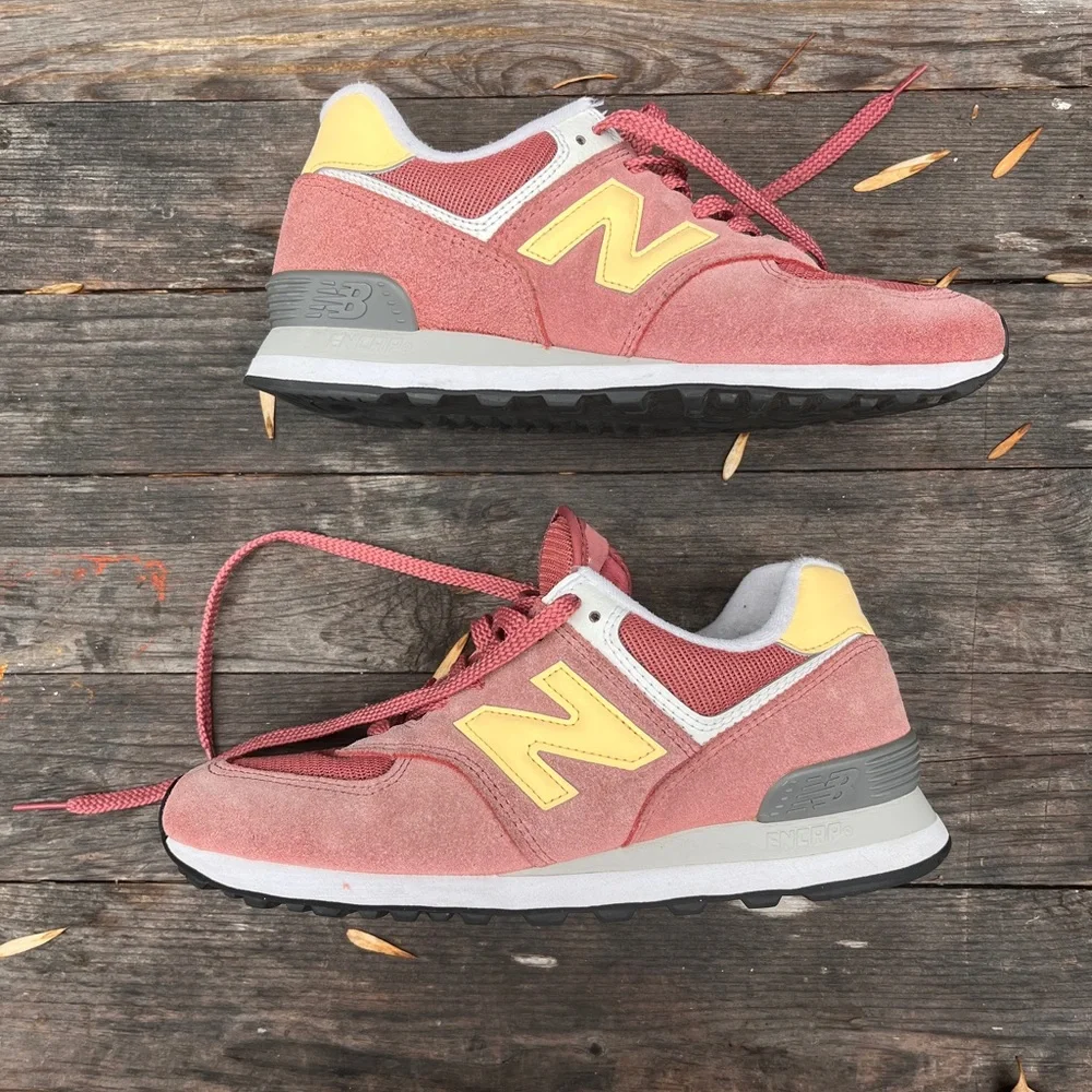 Women’s Vintage New Balance 574 size 9.5 - Picture 4 of 6